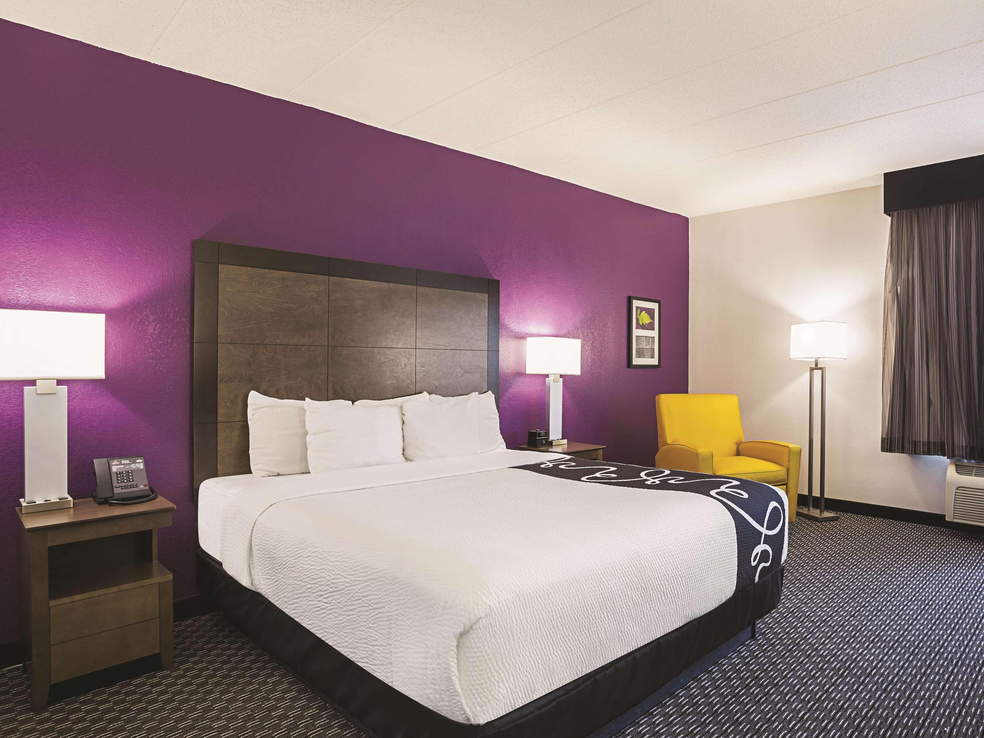 La Quinta By Wyndham Atlanta Conyers Hotel Bagian luar foto